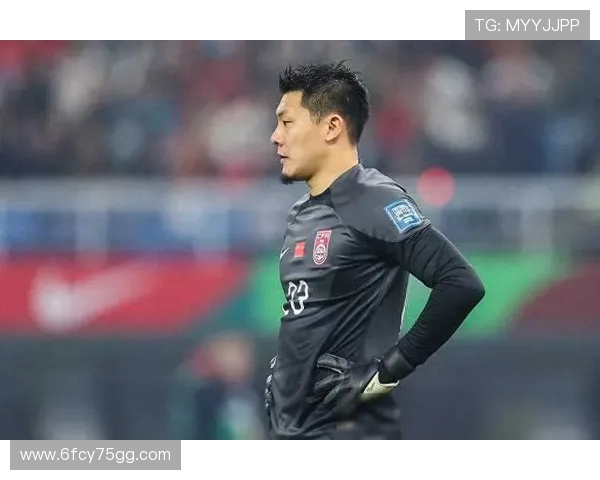 国足门将王大雷动情落泪 老将情深小将承接寄托盼未来崛起