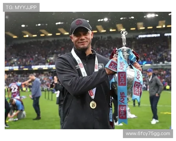 孔帕尼：拜仁重视比赛任务顺利完成 全力以赴展现实力